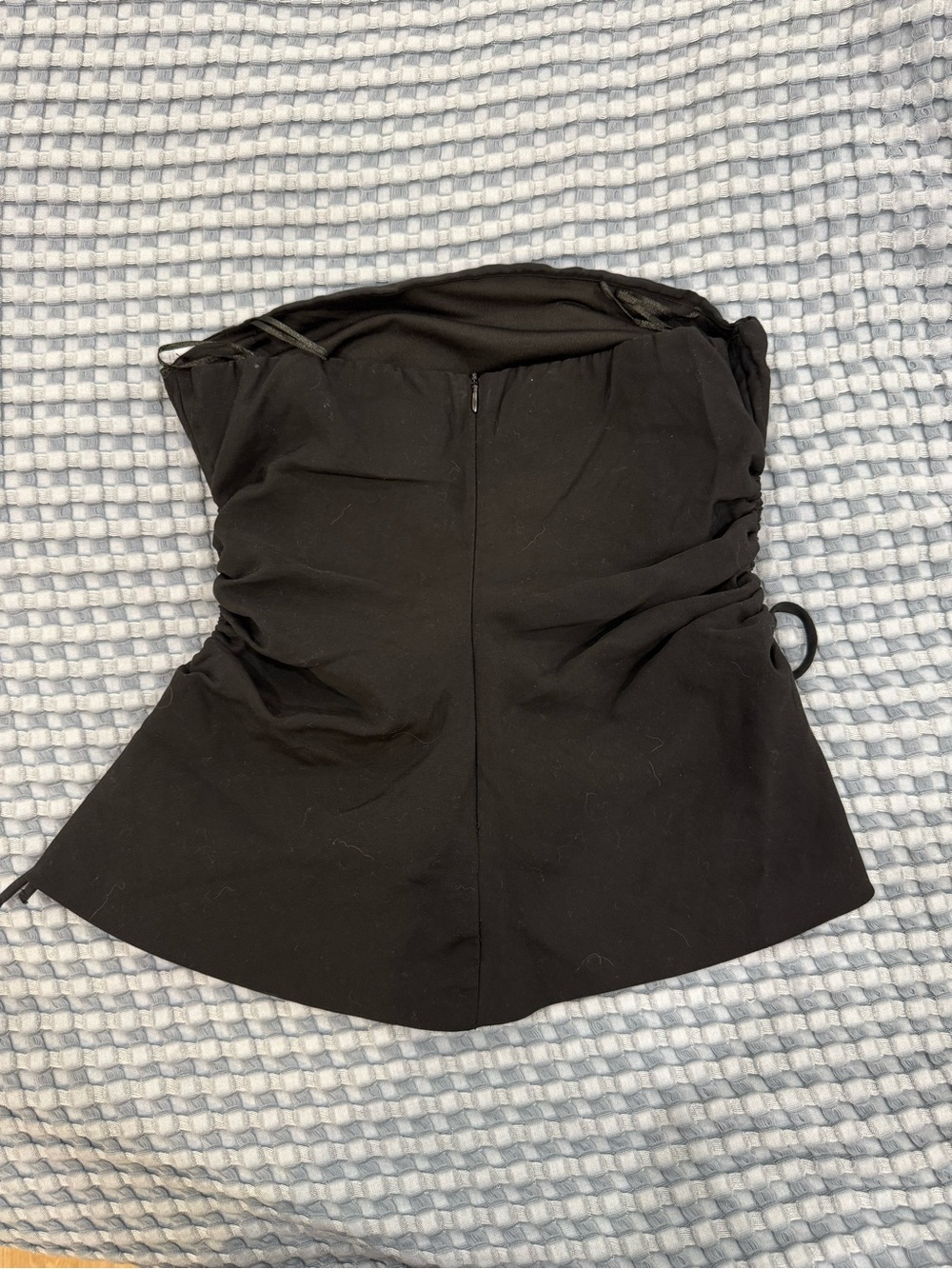 Zara Ruched Bow Tube Top - Picture 3 of 4